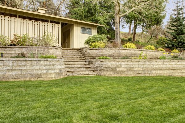 Retaining Wall Construction in Collierville