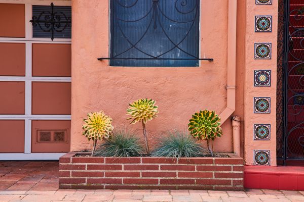 Brick Planter Installation in Collierville